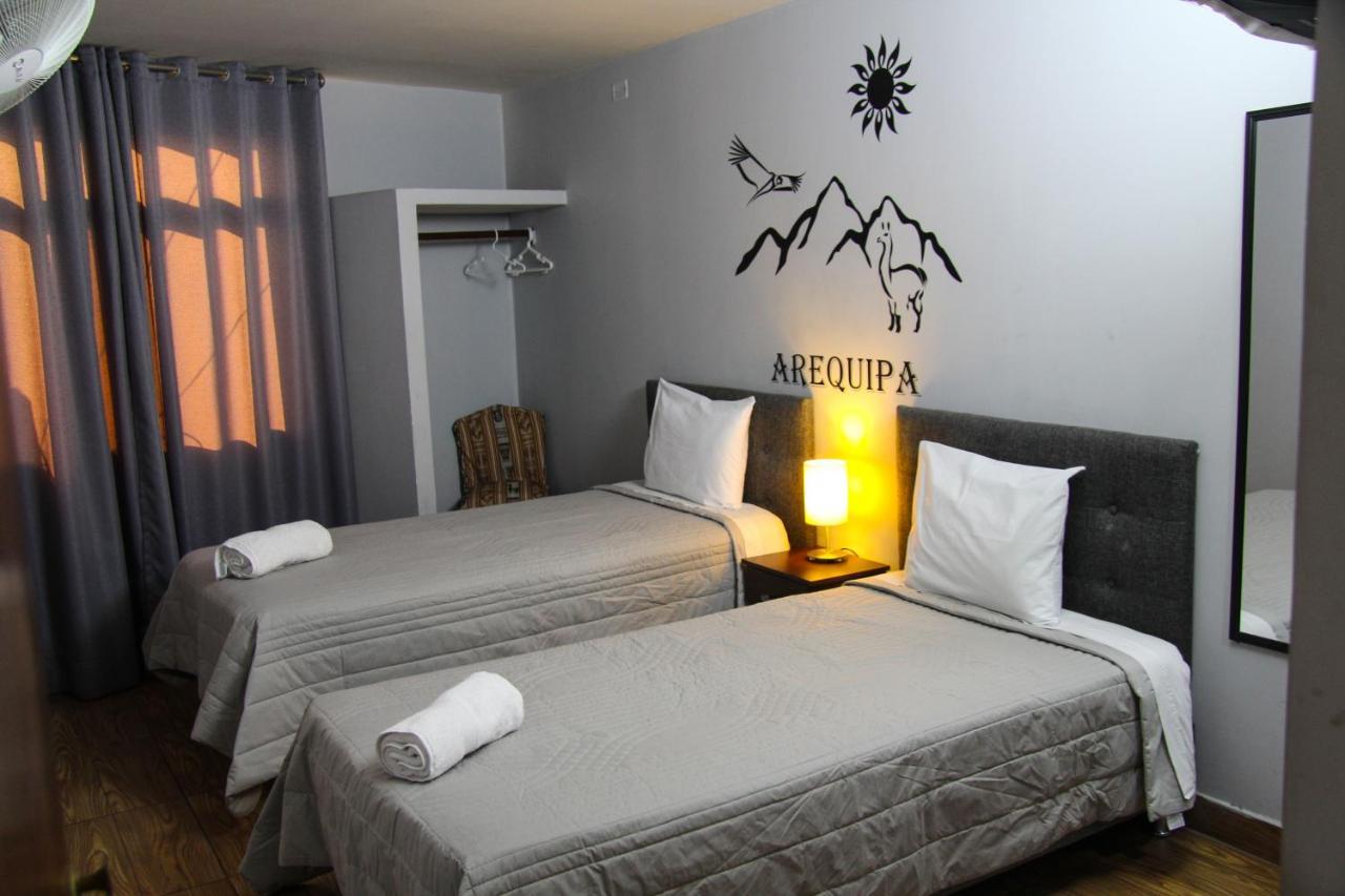 Lima Airport Tampu B&B Bagian luar foto