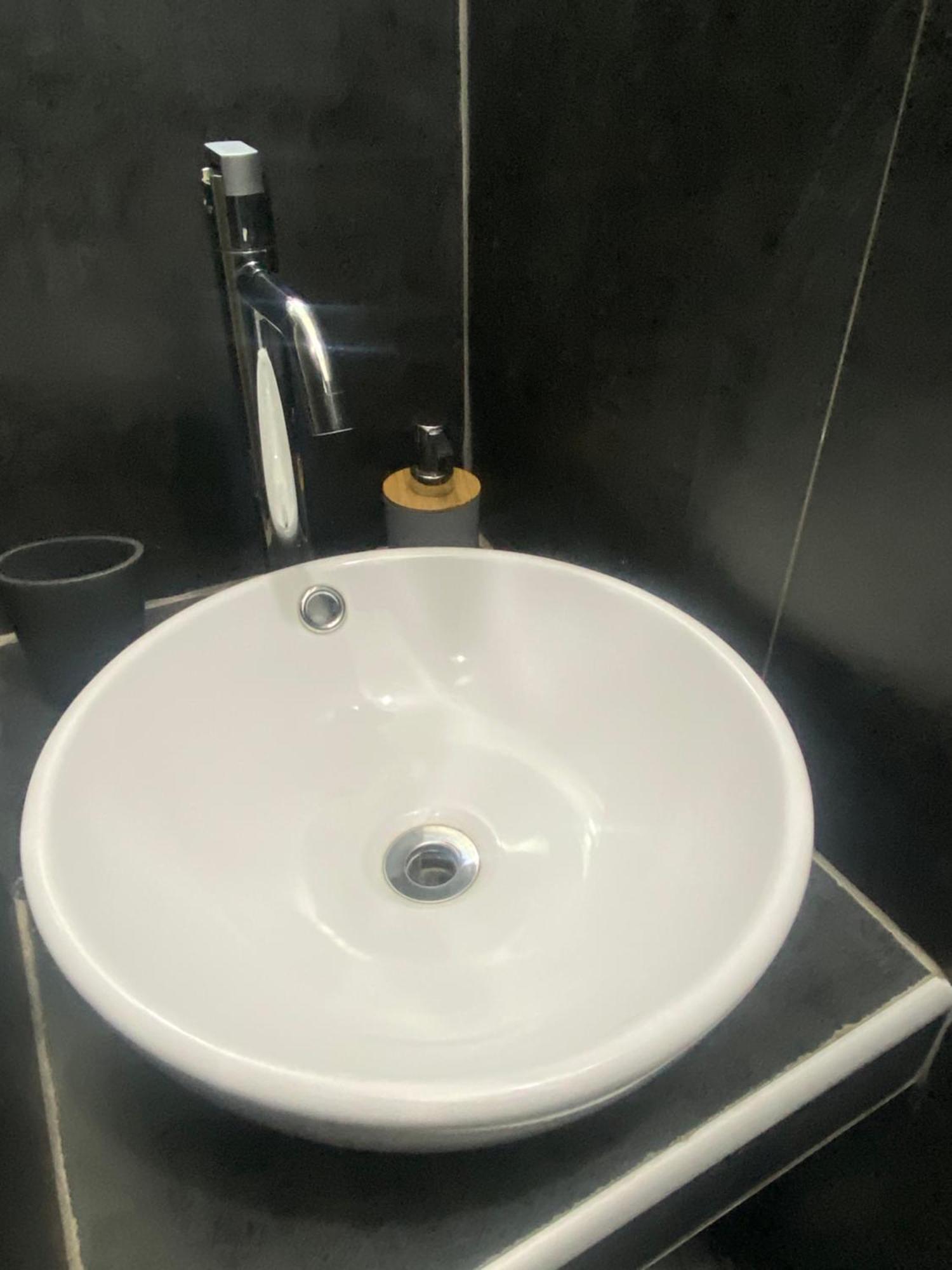 Lima Airport Tampu B&B Bagian luar foto