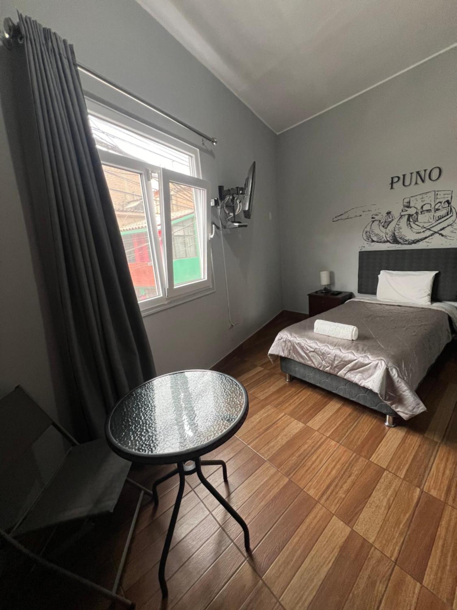 Lima Airport Tampu B&B Bagian luar foto