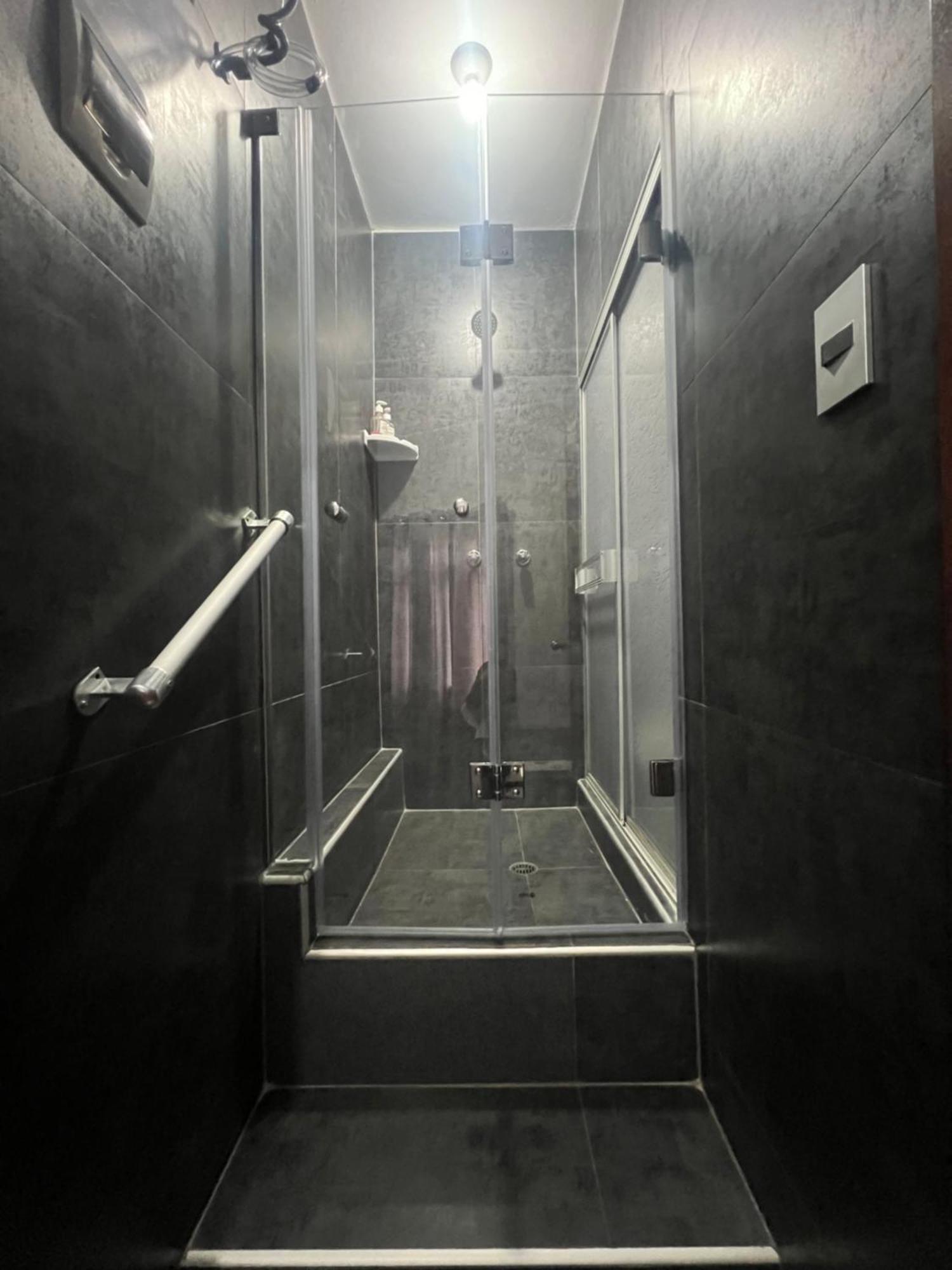 Lima Airport Tampu B&B Bagian luar foto