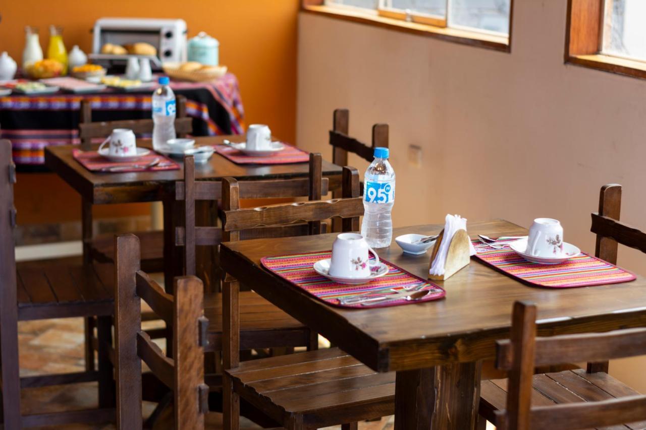 Lima Airport Tampu B&B Bagian luar foto